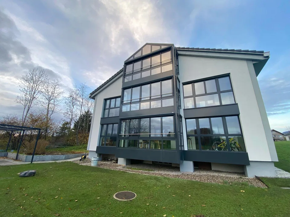 4.5 Zimmer Wohnung mit Wintergarten