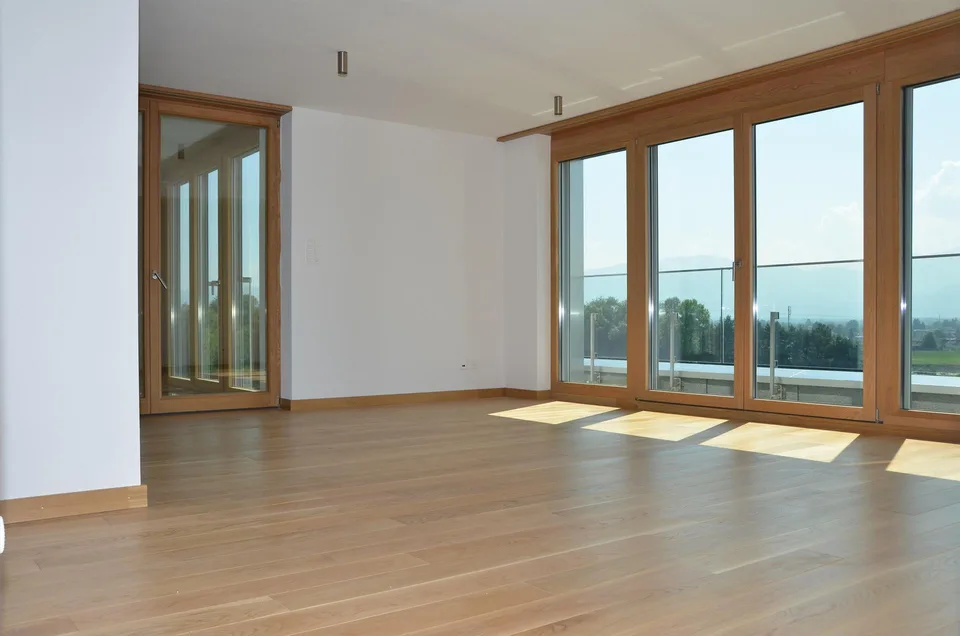 Edel ausgebaute Wohnung mit Weitblick