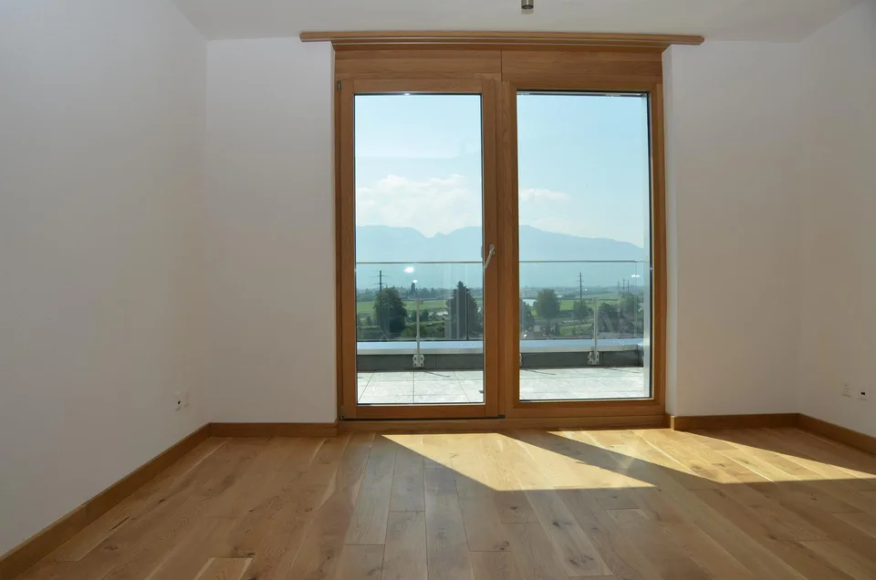 Edel ausgebaute Wohnung mit Weitblick