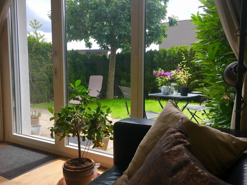 2 Zimmer Einliegerwohnung (unmöbliert)