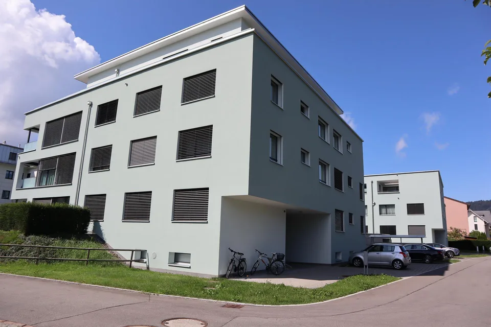 Tiefgaragenparkplatz an zentraler Lage in Unterägeri