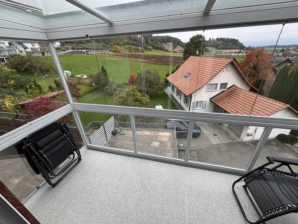 "*1 Monat gratis wohnen* - 4.5-Zimmer Maisonettewohnung mit Sauna"