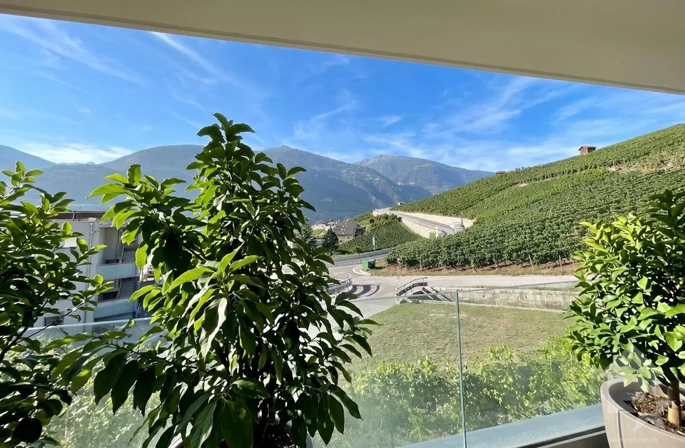 Appartamento contemporaneo nelle alture di Sierre con vista panoramica