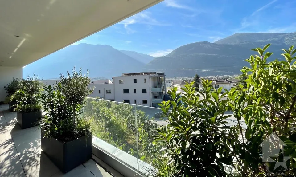 Appartamento contemporaneo nelle alture di Sierre con vista panoramica