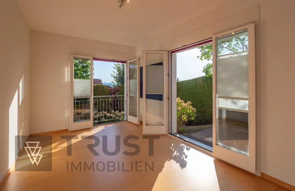 Wohnen über dem Zürichsee - mit Weitsicht und viel Raum.