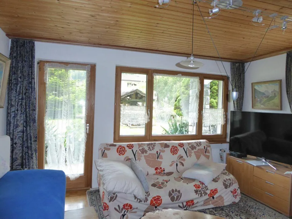 Detached two-family house with garages and spacious surroundings