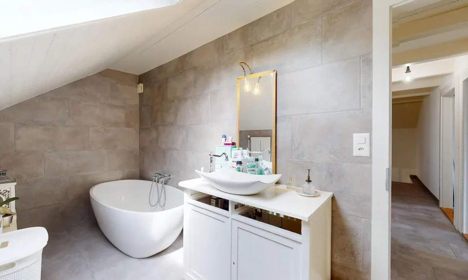 Magnifique villa rénovée avec deux logements