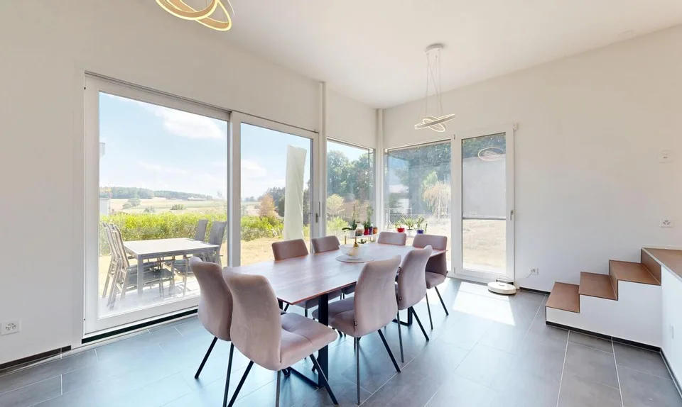 Superbe maison individuelle de 6.5 pièces à Corminboeuf