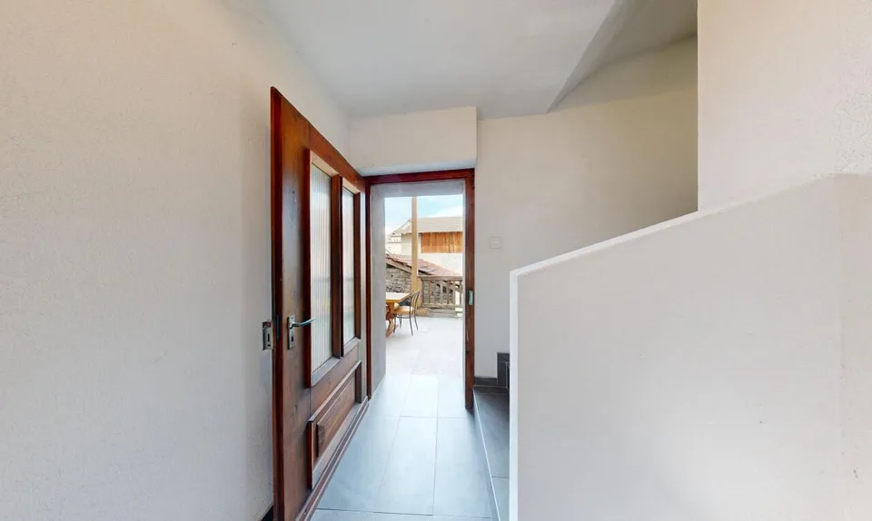 Charmant studio de 34 m² avec place de parc et grande cave