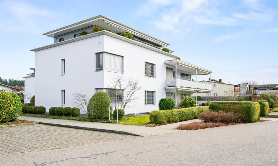 Exklusives Attika-Juwel: Grosszügigkeit und Luxus auf höchstem Niveau