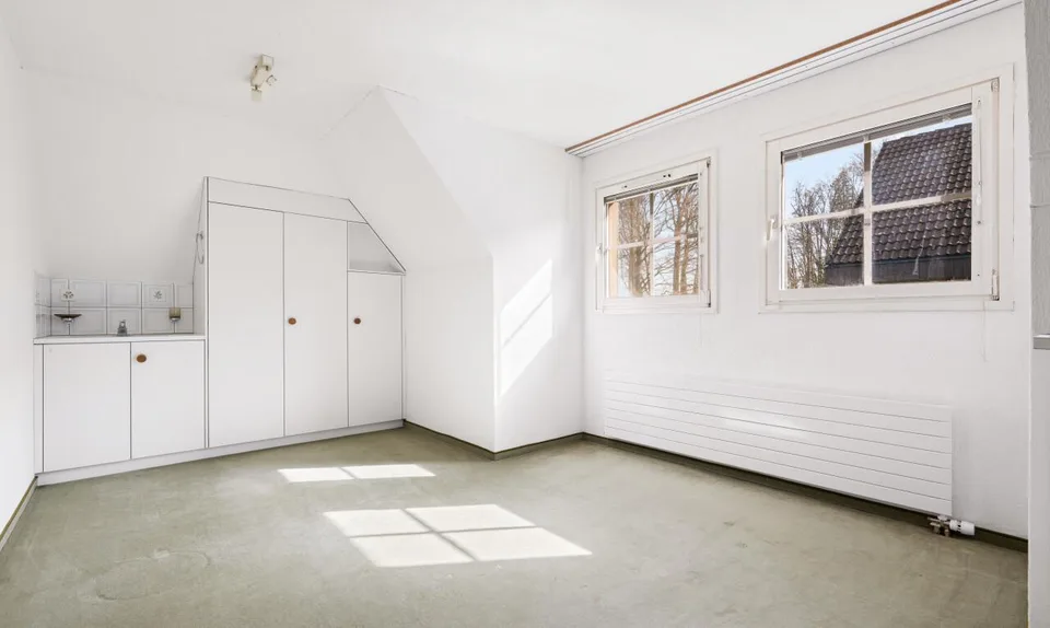 Freistehendes 6-Zimmer-Einfamilienhaus mit grossem Garten