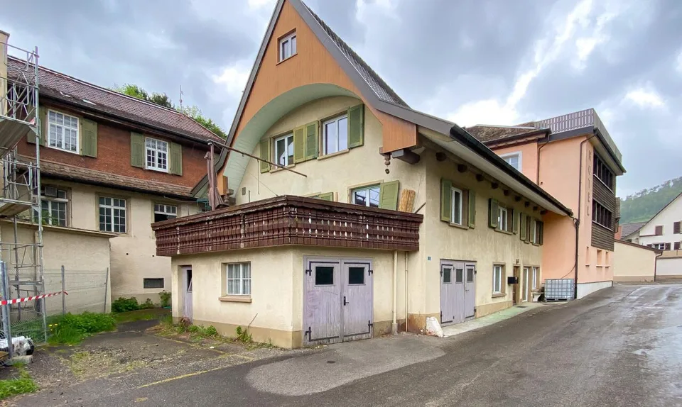 Renditemöglichkeit - Schnäppchen in Langenbruck mit grossem Potenzial