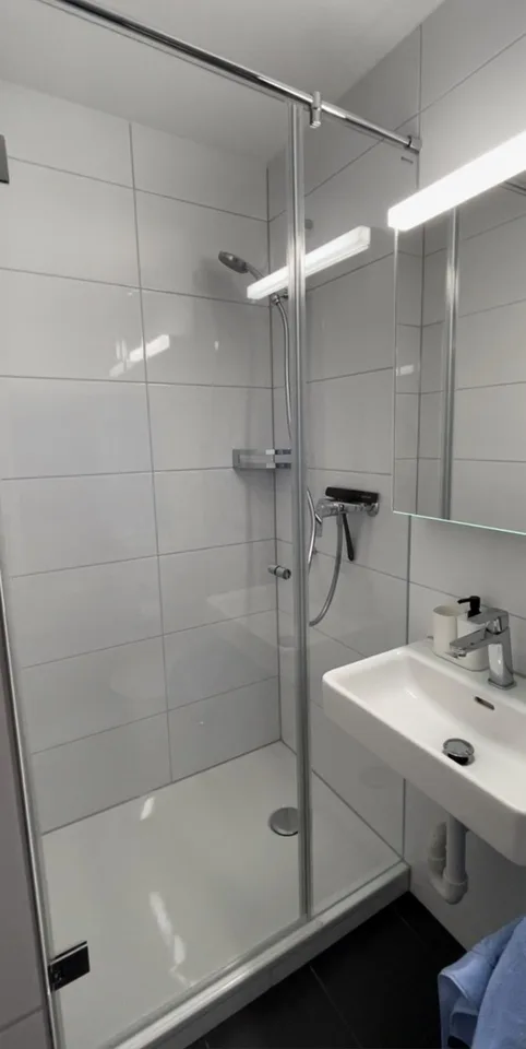 neu renoviertes, möbliertes Studio an guter Lage in Engelberg