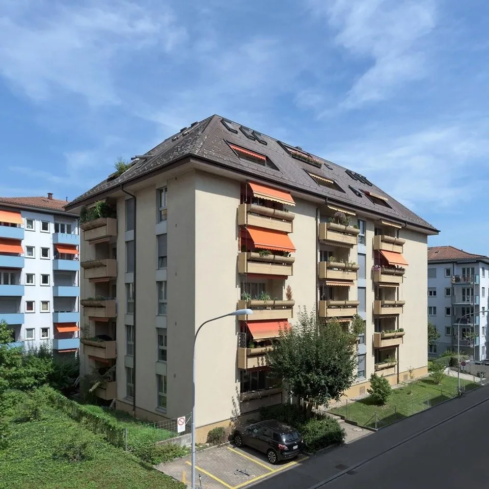 Dach-Maisonette-Wohnung in Zürich-Oerlikon