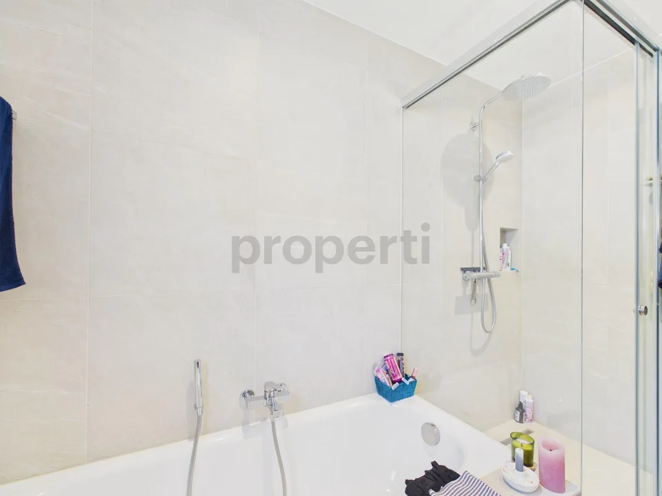 Bright 3.5-room apartment with balcony, Sennwald