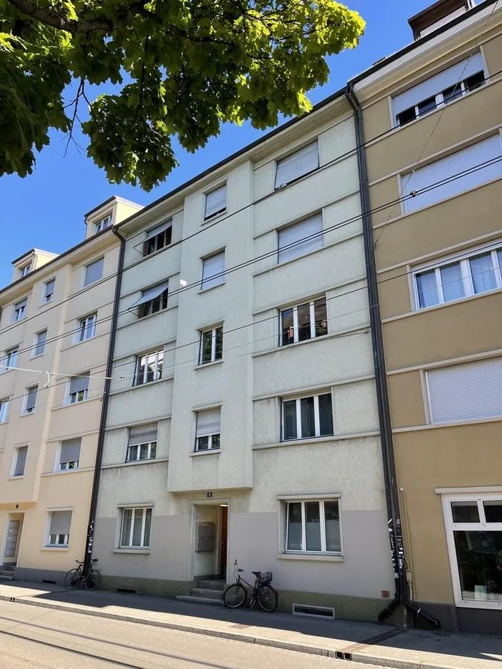 Sanierte 2-Zimmerwohnung mit Balkon in Kleinbasel