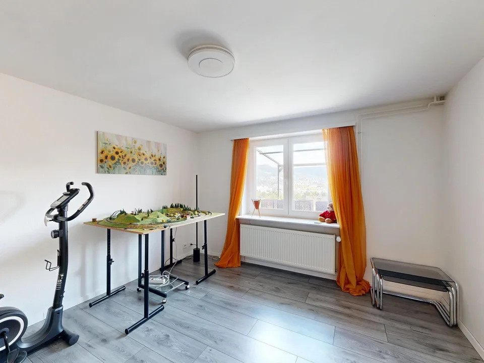 5.5-Zimmer Einfamilienhaus mit traumhafter Weitsicht an exklusiver Woh