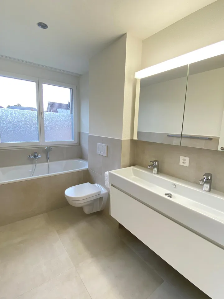 3 1/2 Zi-Wohnung im 1. OG