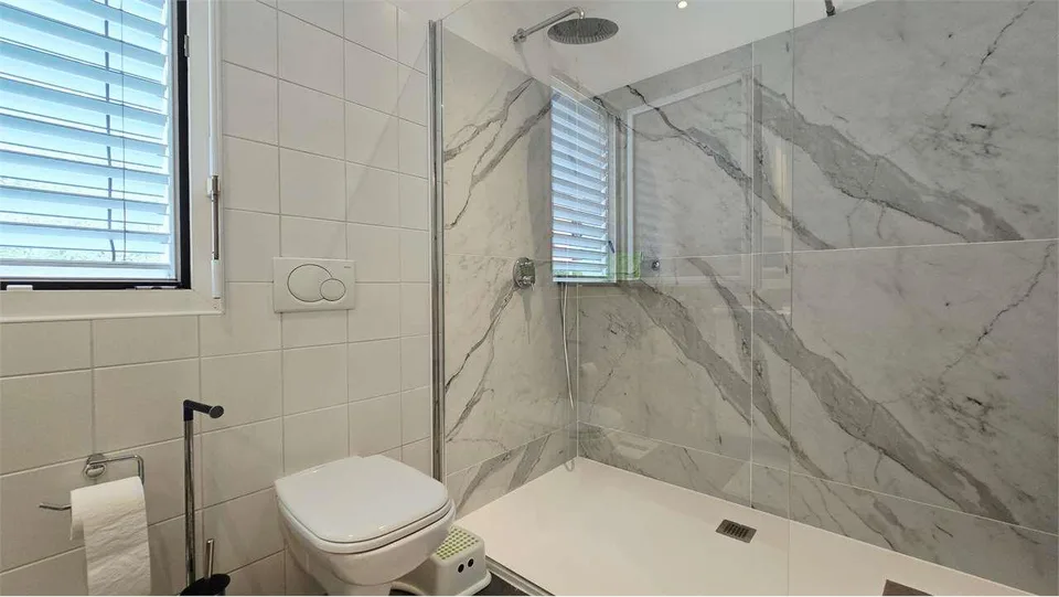 Agno - Appartement spacieux 4.5 pièces avec grandes terrasses