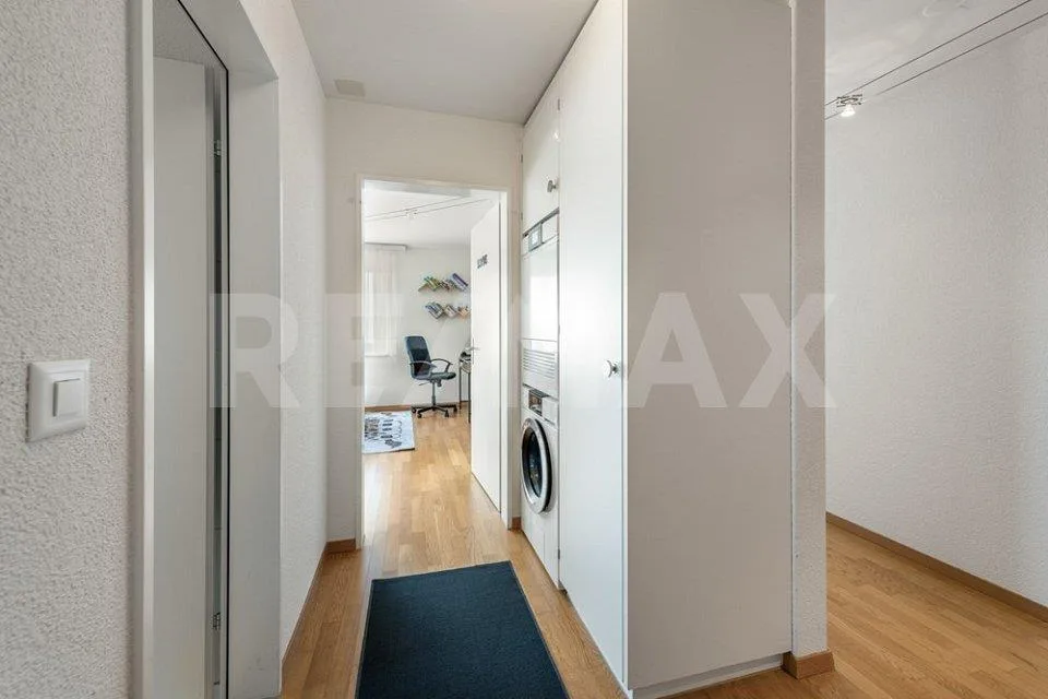 Lichtreiche 3½-Zimmer-Wohnung mit sonniger Lage und Weitblick