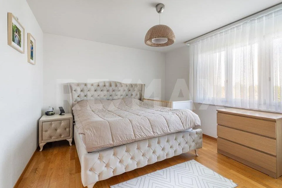 Lichtreiche 3½-Zimmer-Wohnung mit sonniger Lage und Weitblick