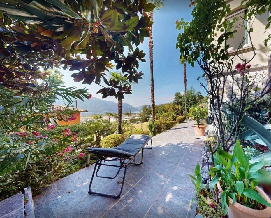 Besonderes Raumkonzept im Tessiner Haus mit Garten und Seesicht – photo 15 sur 20