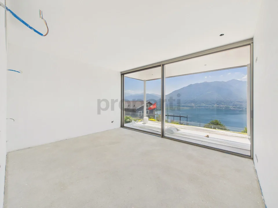Moderno 4.5 locali appartamento con ampio balcone, Brione sopra Min...