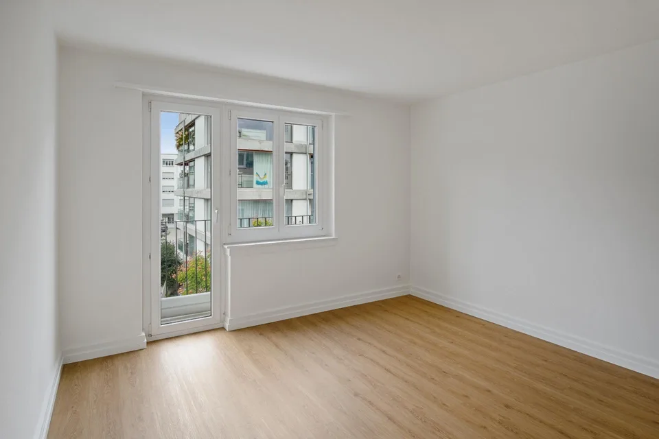 3-ZWG im 2.OG, in 8048 Zürich zu vermieten
