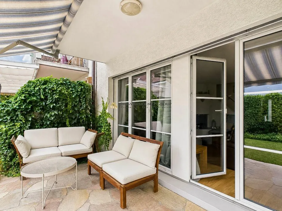 Living in the green by Lake Zurich - spacious - in a family-friendly location
