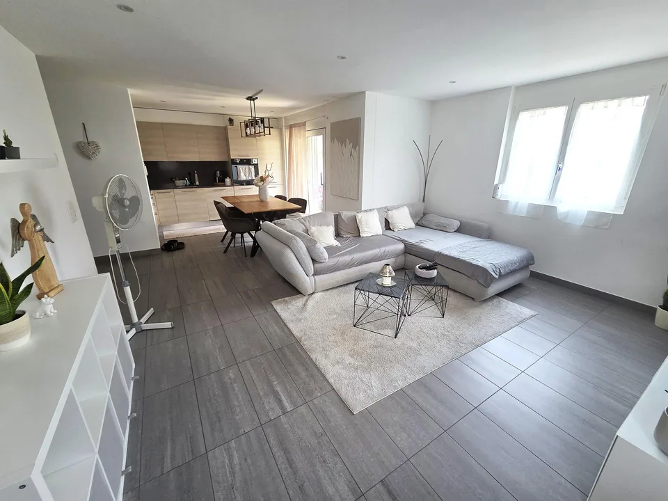 Appartement de 3,5 pièces avec jardin à Camorino