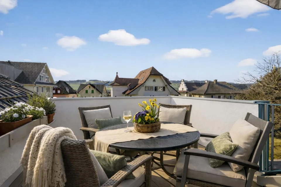 Una casa con vista, ben mantenuta e situata al centro