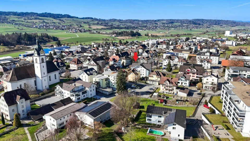 Una casa con vista, ben mantenuta e situata al centro