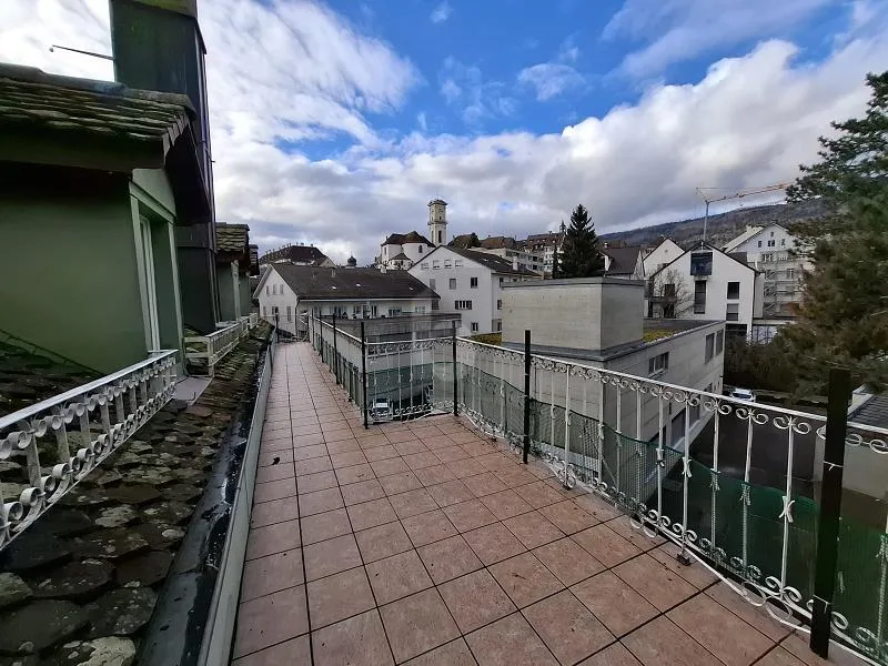 MAGNIFIQUE, PLEIN DE CARACTÈRE, IMPRESSIONNANT