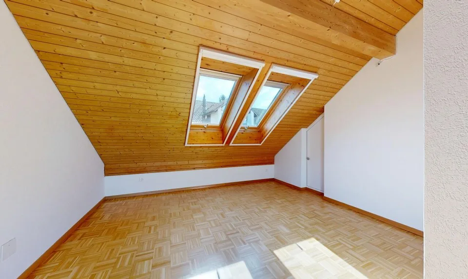 Lichtdurchflutete 3.5-Zimmer-Dachgeschosswohnung in Affoltern am Albis – Foto 10 von 11