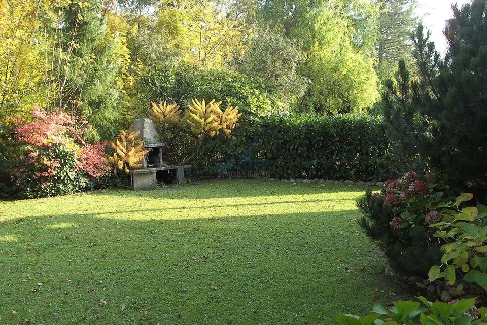 5 Zimmer Einfamilienhaus in Bottmingen – Foto 4 von 22