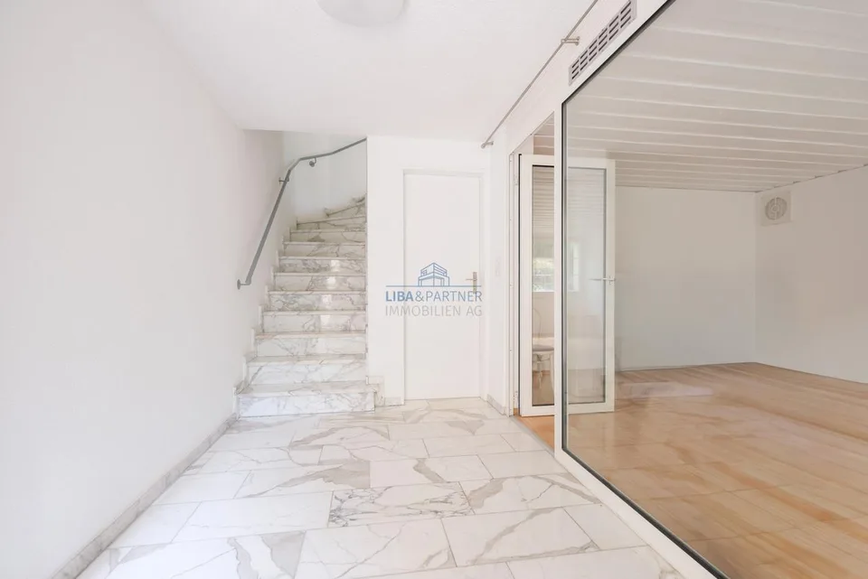 5 Zimmer Einfamilienhaus in Bottmingen – Foto 6 von 22
