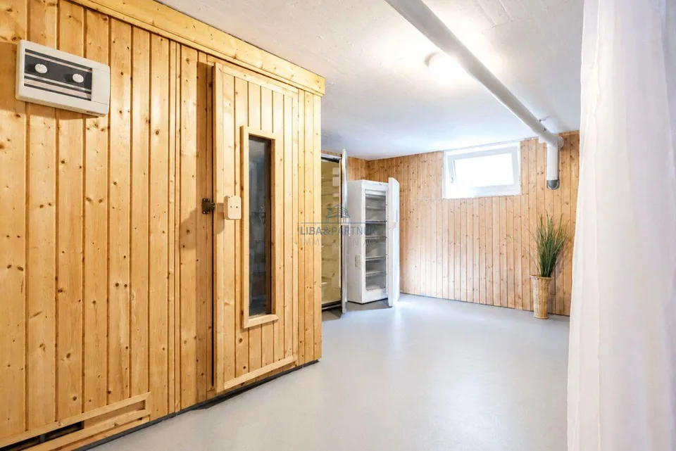 5 Zimmer Einfamilienhaus in Bottmingen – Foto 19 von 22