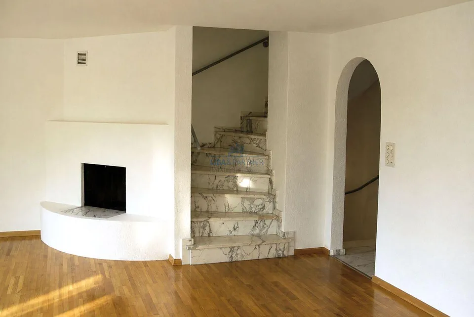 5 Zimmer Einfamilienhaus in Bottmingen – Foto 9 von 22