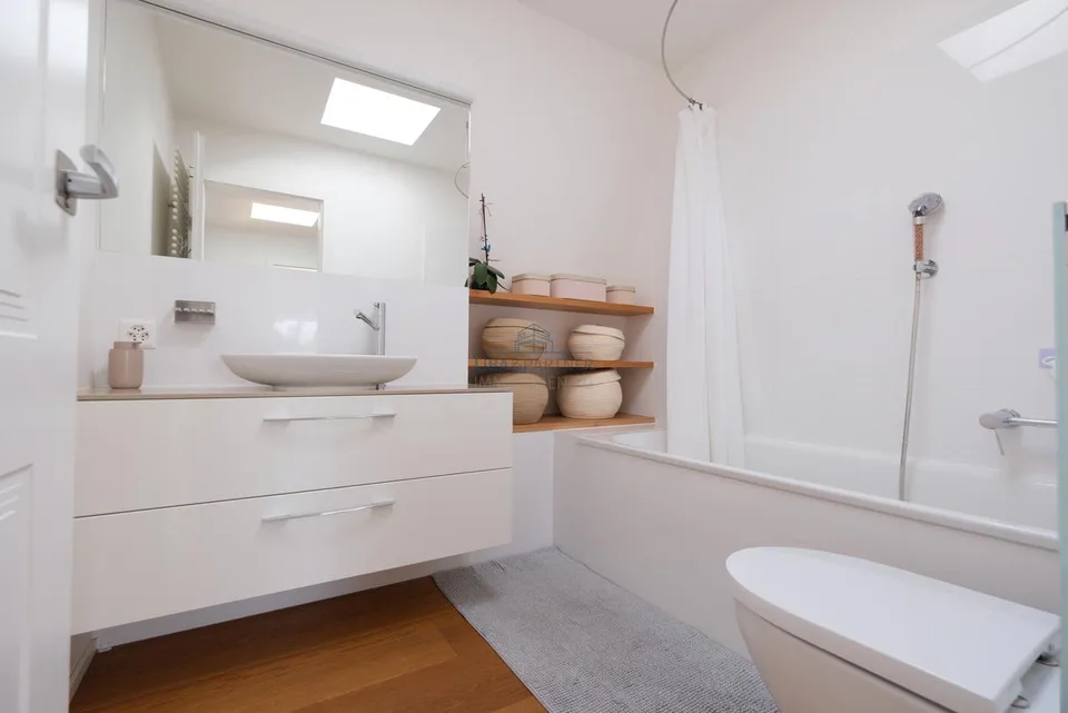 Attika der Extraklasse – Design, Komfort & voll klimatisiert – Foto 10 von 13