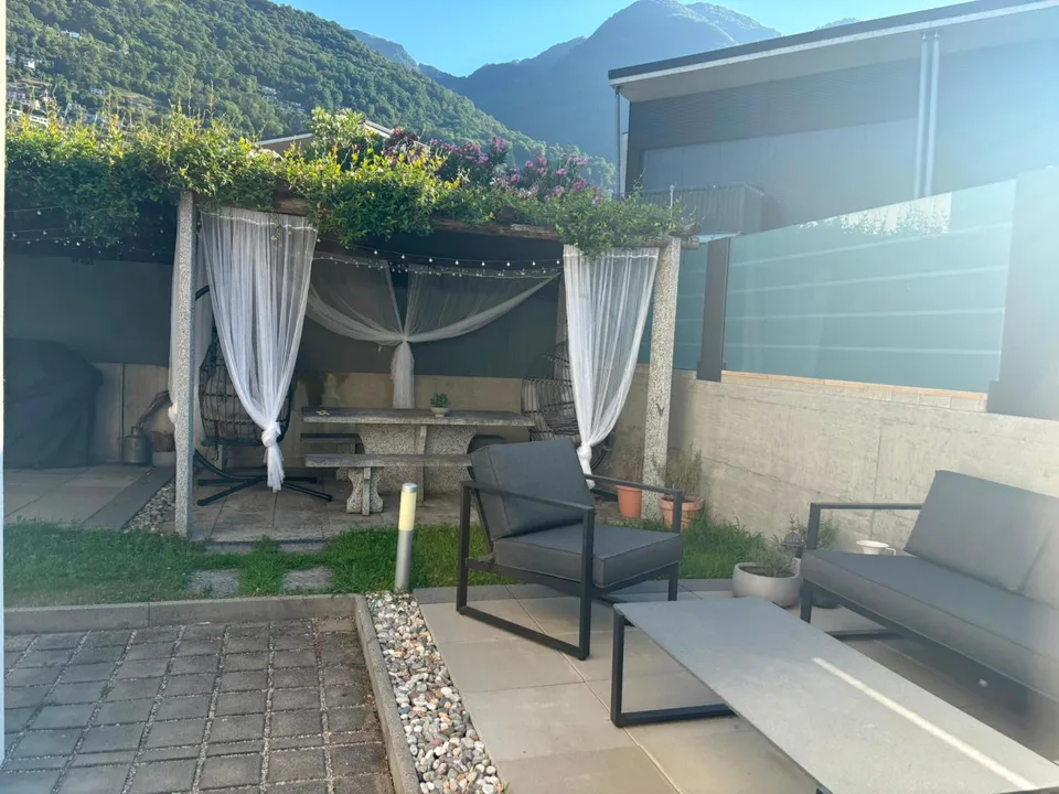 5 1/2-Zimmer-Villetta mit Garten an sehr sonniger, ruhiger Aussicht... – Foto 22 von 28