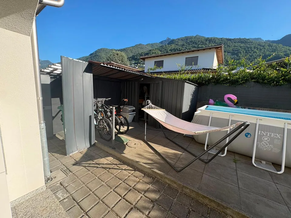 5 1/2-Zimmer-Villetta mit Garten an sehr sonniger, ruhiger Aussicht... – Foto 25 von 28