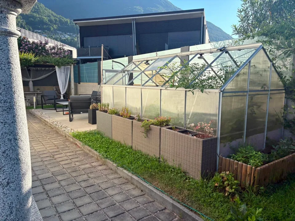 5 1/2-Zimmer-Villetta mit Garten an sehr sonniger, ruhiger Aussicht... – Foto 21 von 28