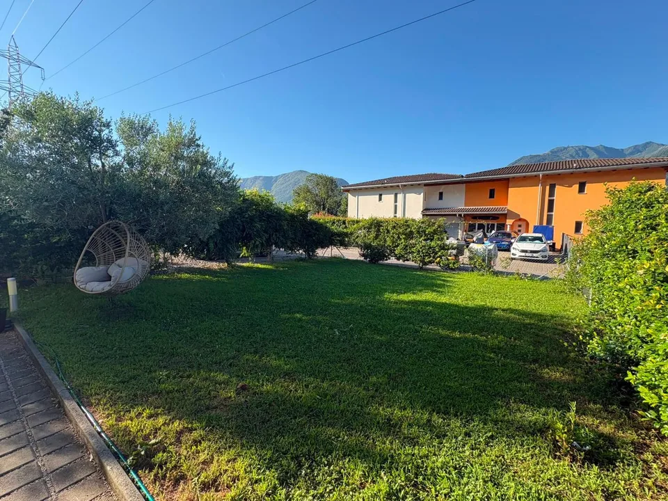 5 1/2-Zimmer-Villetta mit Garten an sehr sonniger, ruhiger Aussicht... – Foto 26 von 28