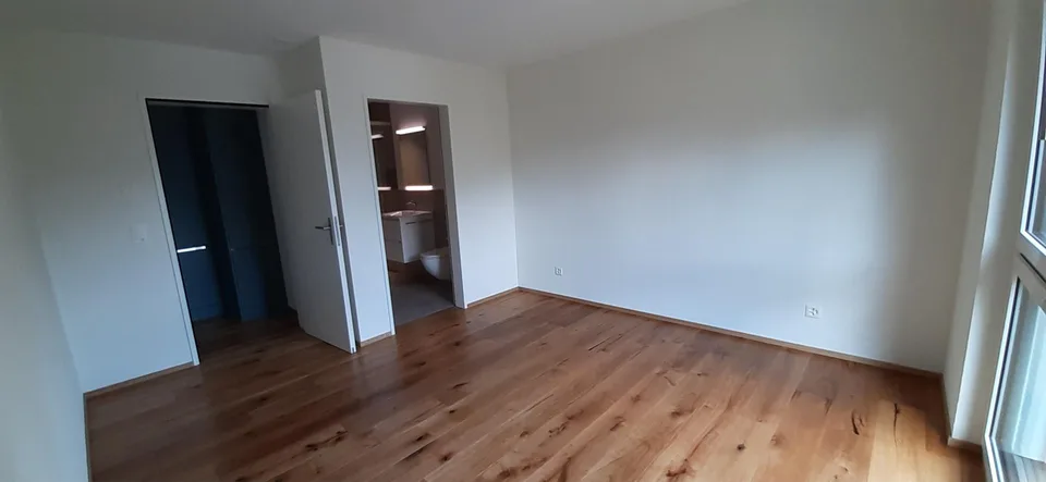 schöne, helle 3.5 Zimmer-Wohnung mit hohem Standard zu vermieten