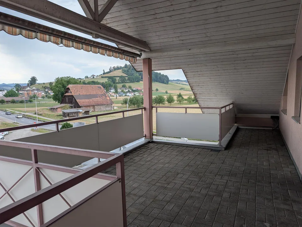3.5 Zi Dachwohnung
