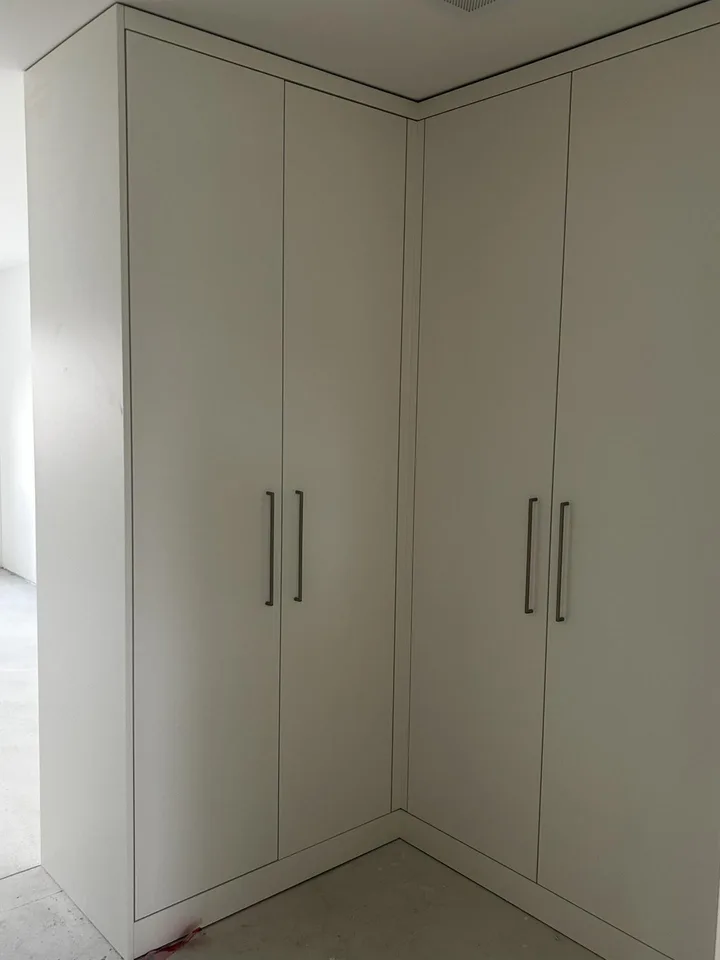 Erstbezug 3.5 Zimmer Attika Wohnung nahe an der Natur