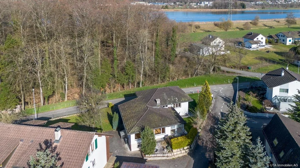 Freistehendes Einfamilienhaus, unweit des Klingnauer Stausees – Foto 14 von 14