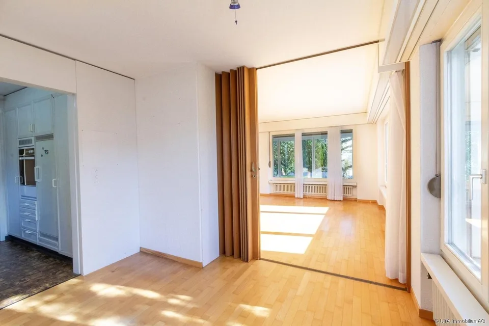 Freistehendes Einfamilienhaus, unweit des Klingnauer Stausees – Foto 3 von 14