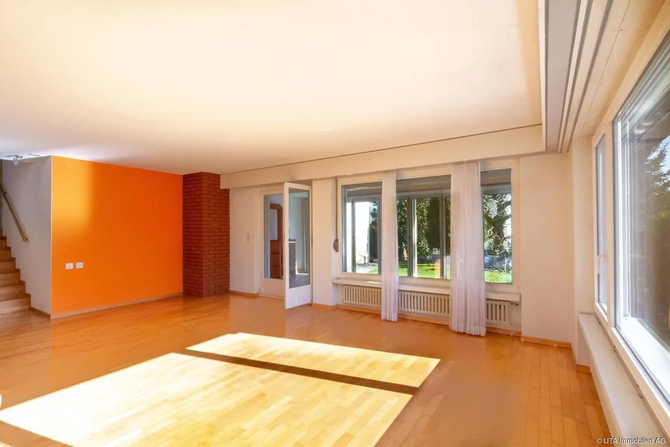 Freistehendes Einfamilienhaus, unweit des Klingnauer Stausees – Foto 4 von 14