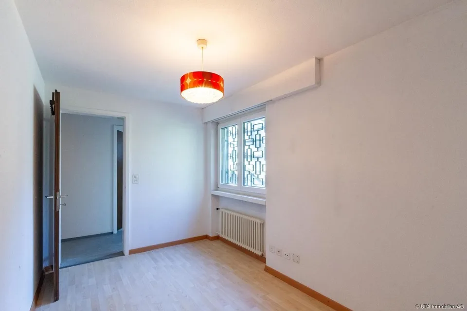 Freistehendes Einfamilienhaus, unweit des Klingnauer Stausees – Foto 10 von 14